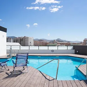 https://central-premium-pool-terrace-new.es-andalucia.com